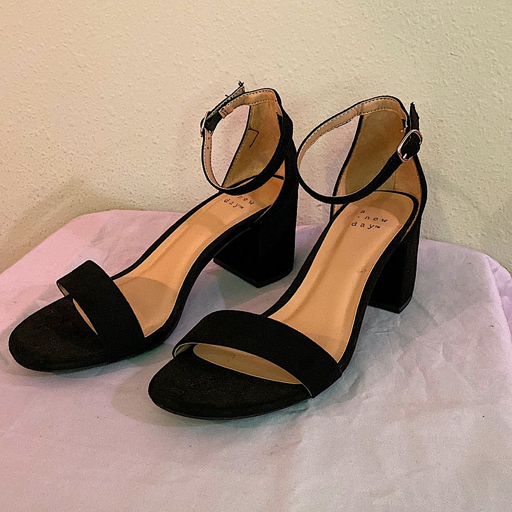 Brand new black heels, never worn